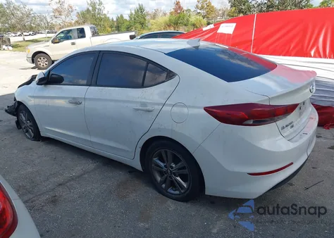 2017 Hyundai Elantra Se z USA, uszkodzony, nr VIN 5NPD74LF7HH143451